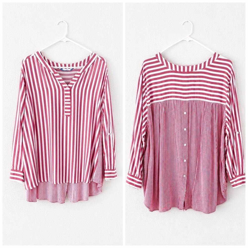 Jane and Delancey top 1x Pink White Striped Button Back Coastal Grandmother